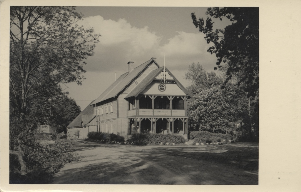 Estonia : Pühajärve Tourist House