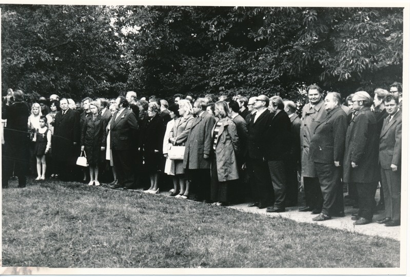 Mälestuskivi EKP Virumaa Komitee esimesele I sekretärile Alfred Stammele