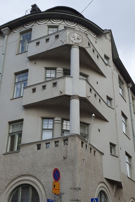 Meritullinkatu 9 - Rauhankatu 3. Usko Nyströmin suunnittelema rakennus: "Städet" rephoto
