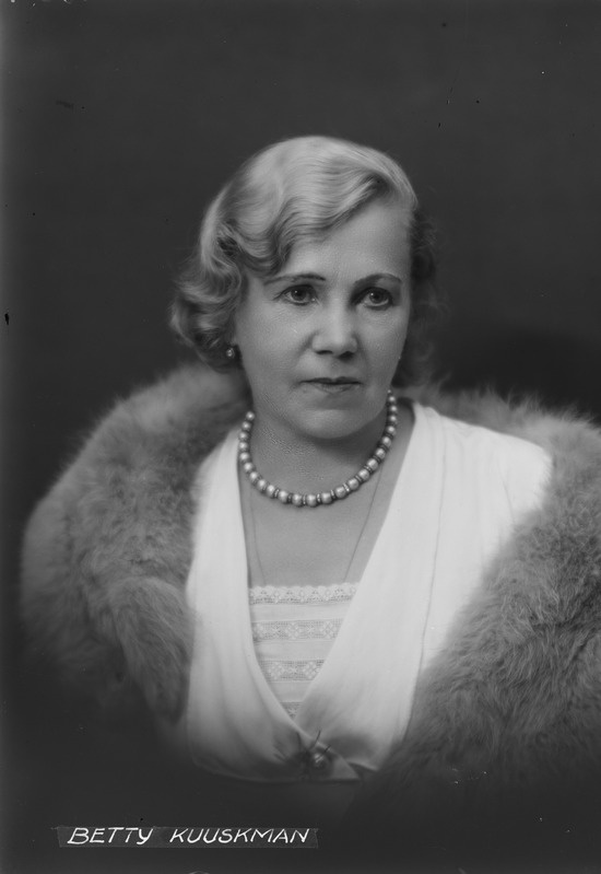 Foto, negatiiv, Betty Kuuskemaa, portree, 1935