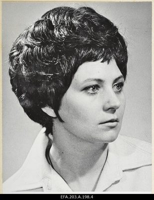 Näitleja Leila Säälik Viljandist teater Ugala.  duplicate photo