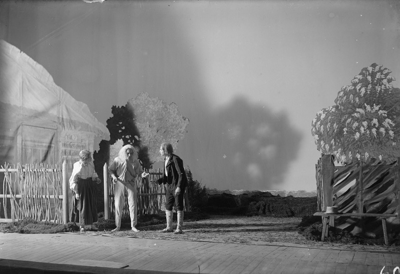 foto, Parikas, Sootuluke, Estonia, 1923, Noormees - Herman Pihl, Isa - Hugo Laur, Neid - Hilda Gleser