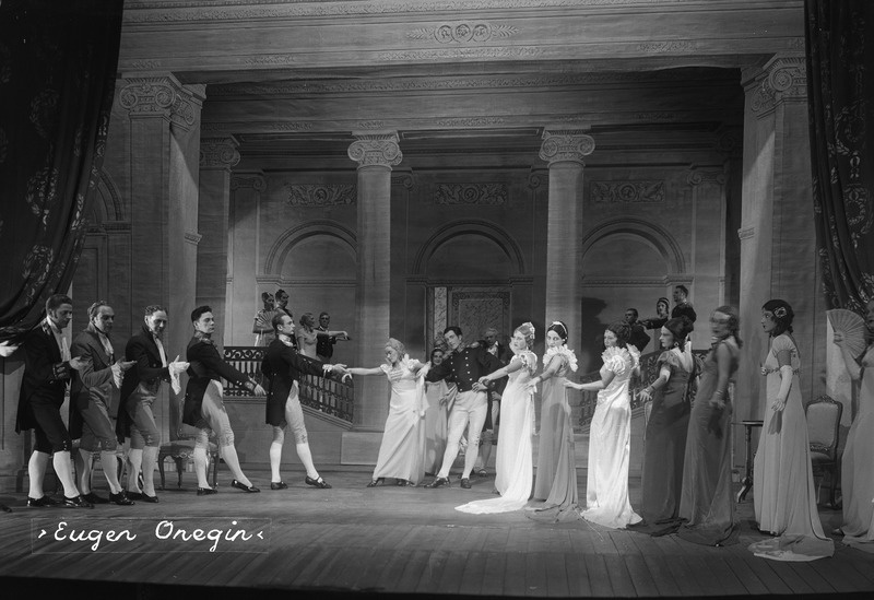 Jevgeni Onegin, Estonia, 1934, stseen ooperist
