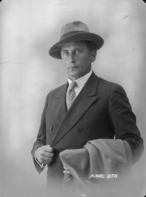 Karl Ots, portree, 1925