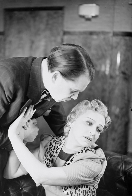 Kergemeelne õde, Estonia, 1938, osades - Olzewski - Kaarel Karm, Helena - Marje Parikas
