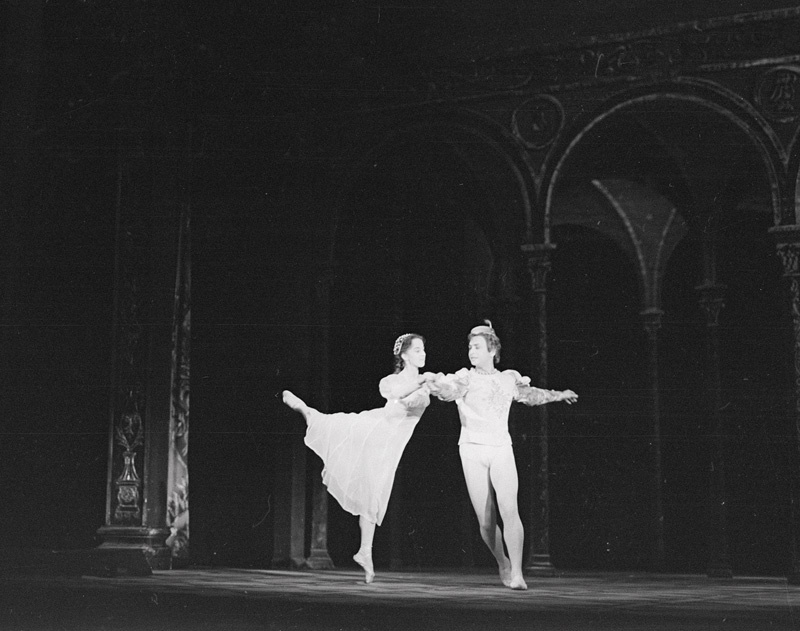 Romeo ja Julia, Estonia, 1965, Julia sõbratar - Aime Leis, Trubaduur - P. Andrianov