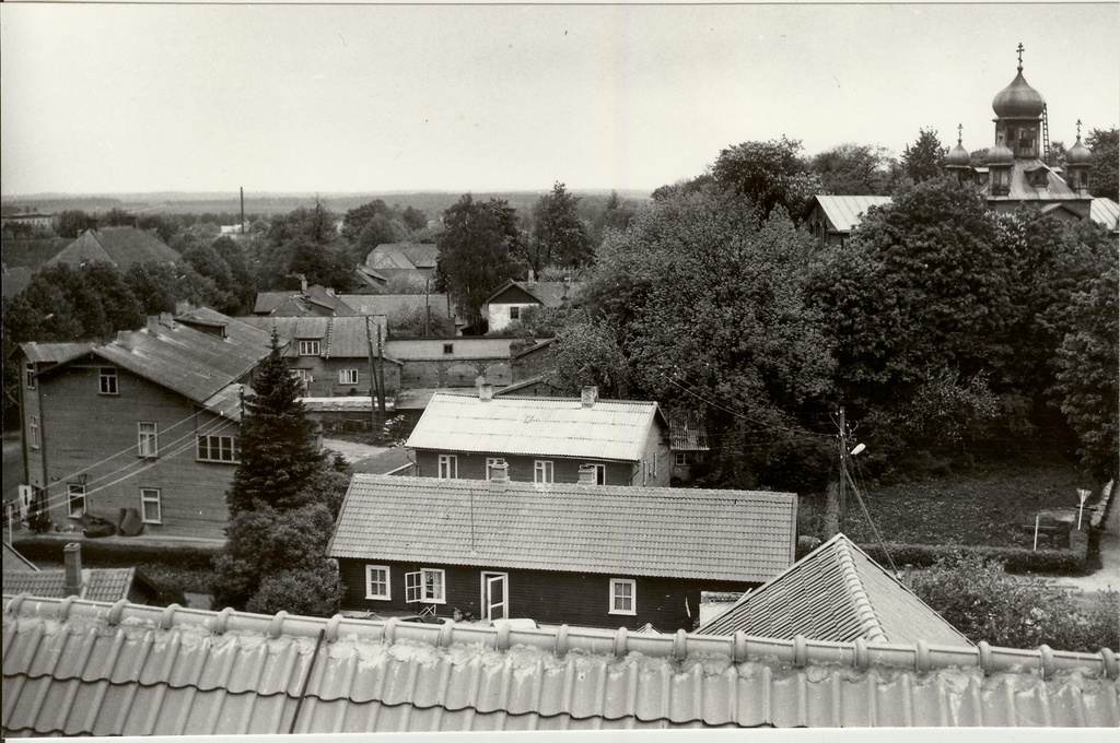 foto, vaade kirikutornist Paide Tallinna t. 1990.a.