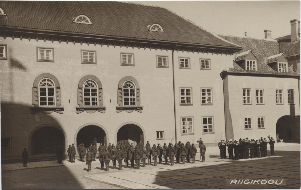 [tallinn] : Riigikogu