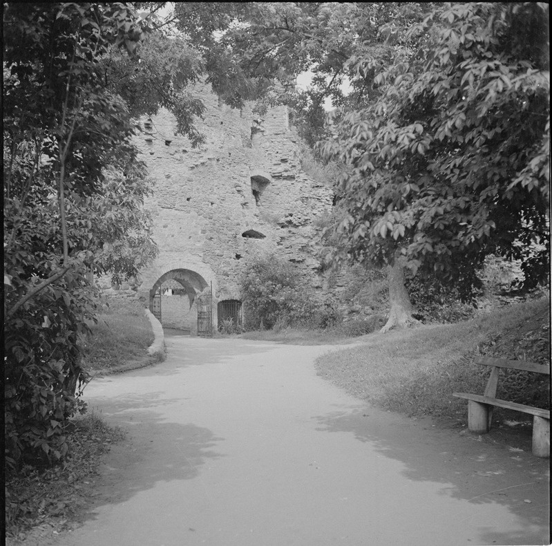 Pääs Haapsalu linnusesse