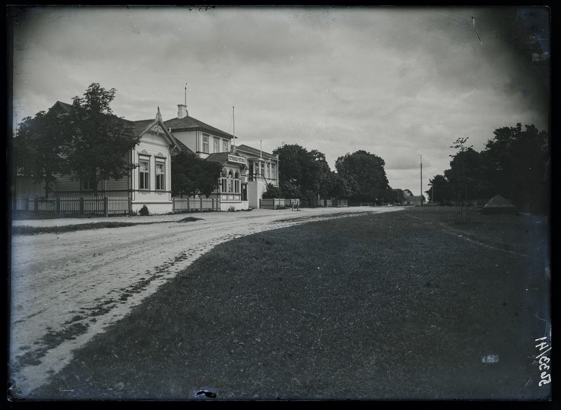 Paldiski vaade, võõrastemaja