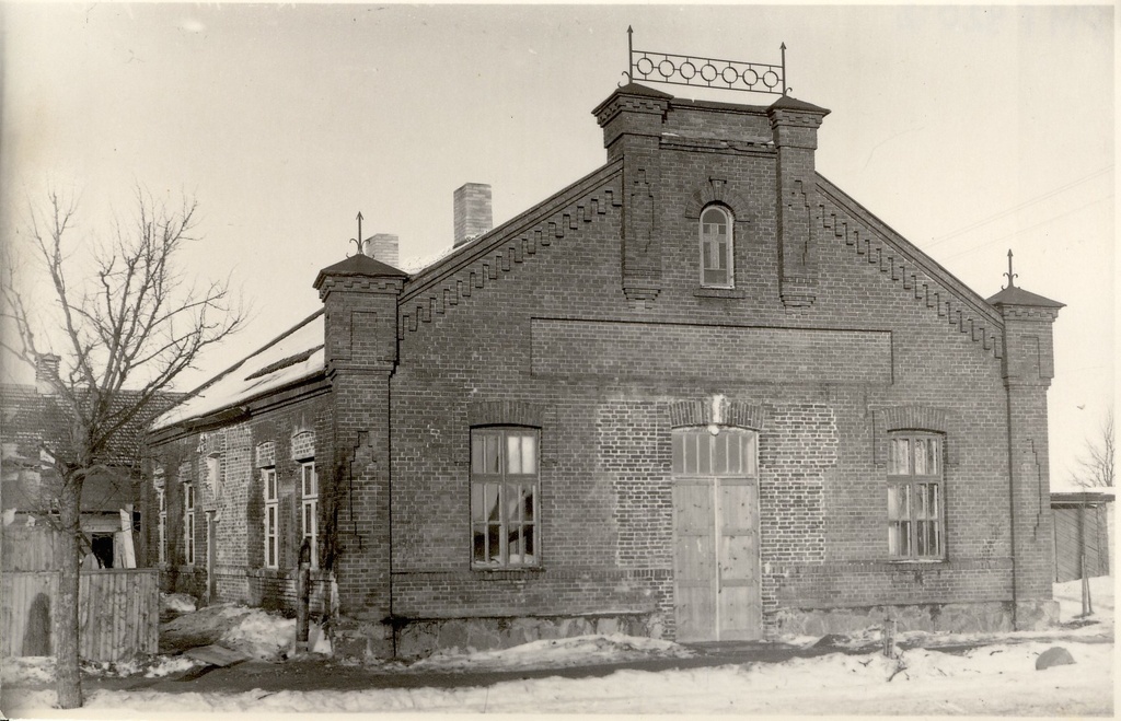 klaasnegatiiv, Paide metodisti kiriku hoone otsa-külgvaates 1938.a.