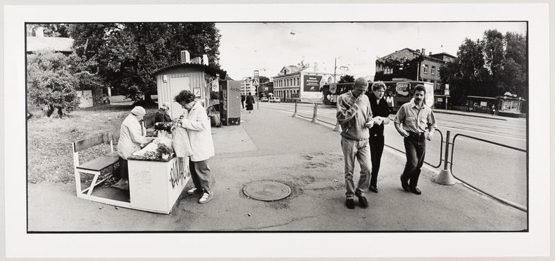 Trammipeatus Tõnismäel. Vaade Pärnu maanteele Tõnismäelt kesklinna poole.