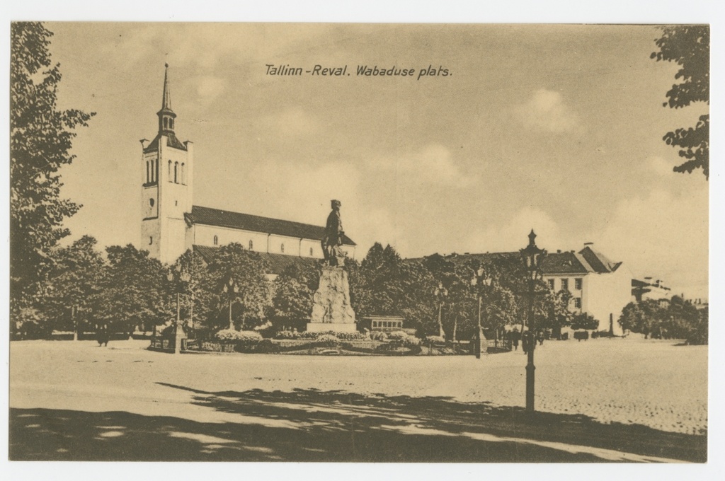 Postcard Reval Freedom Square