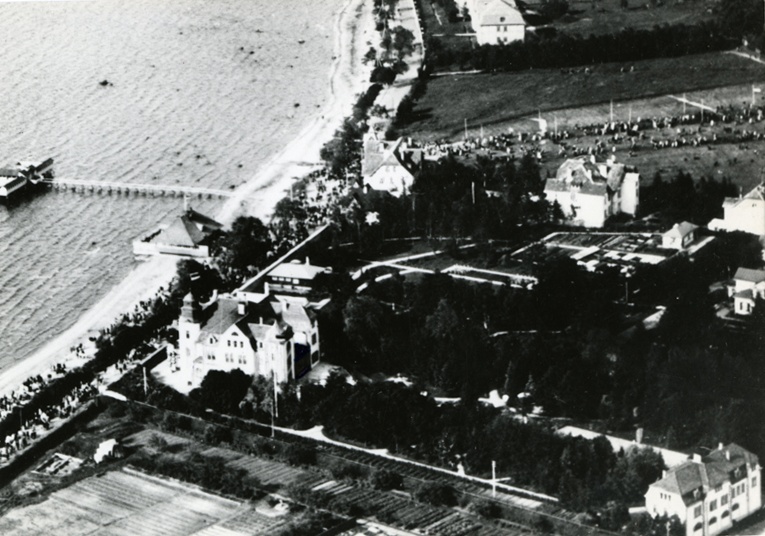 Emil Fahle villa, view of the bird flight. Architect Jacques Rosenbaum