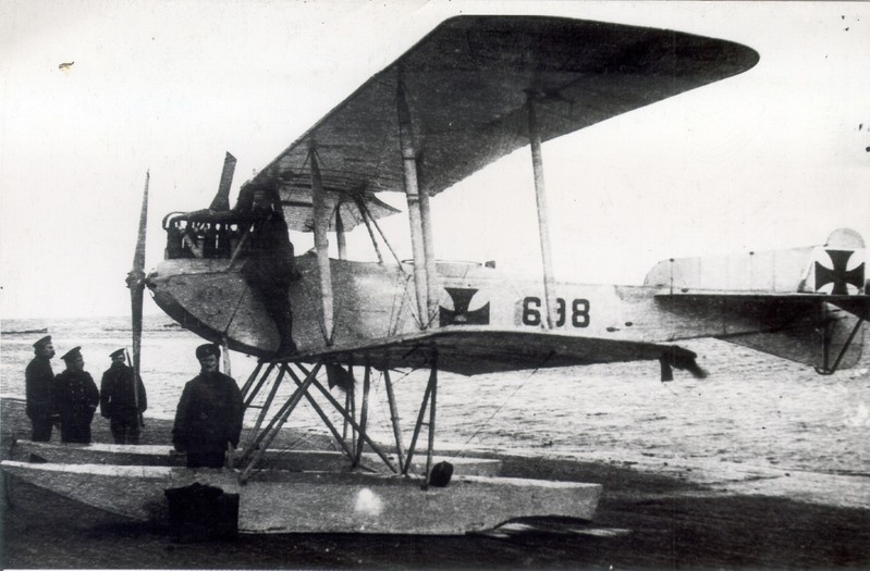Saksa lennuk Taube
