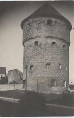 [tallinn] : [Kiek in de Kök]  duplicate photo