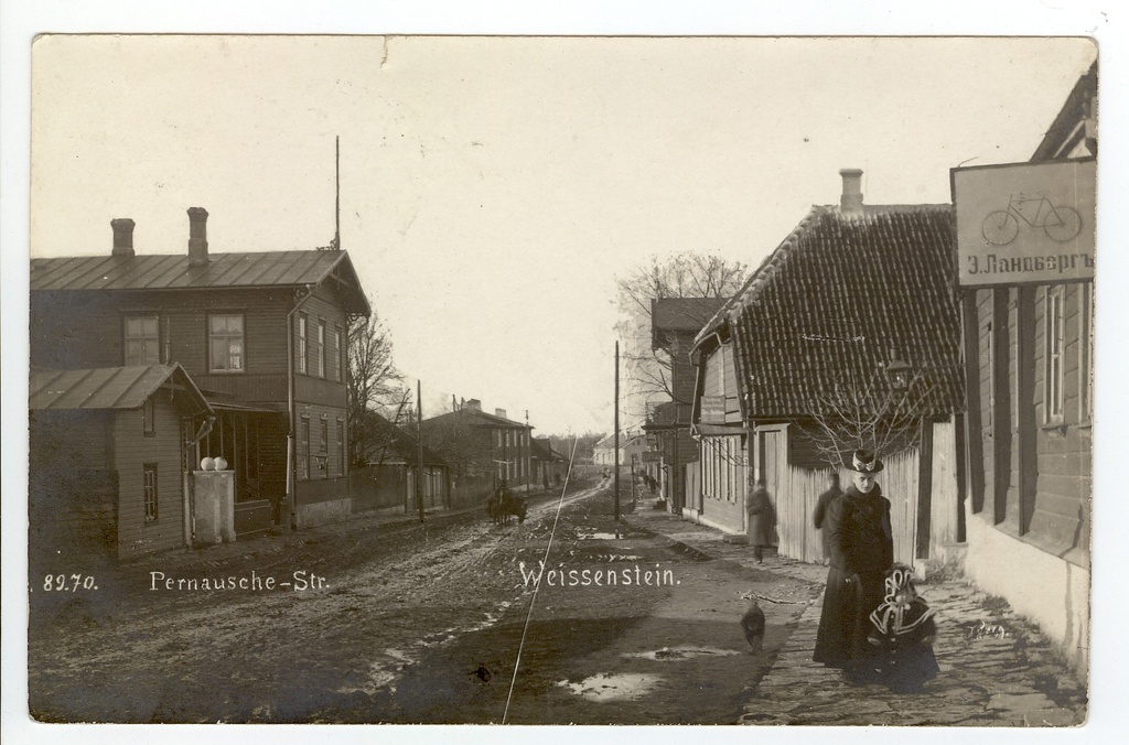 Photo, Pärnu Street Paides