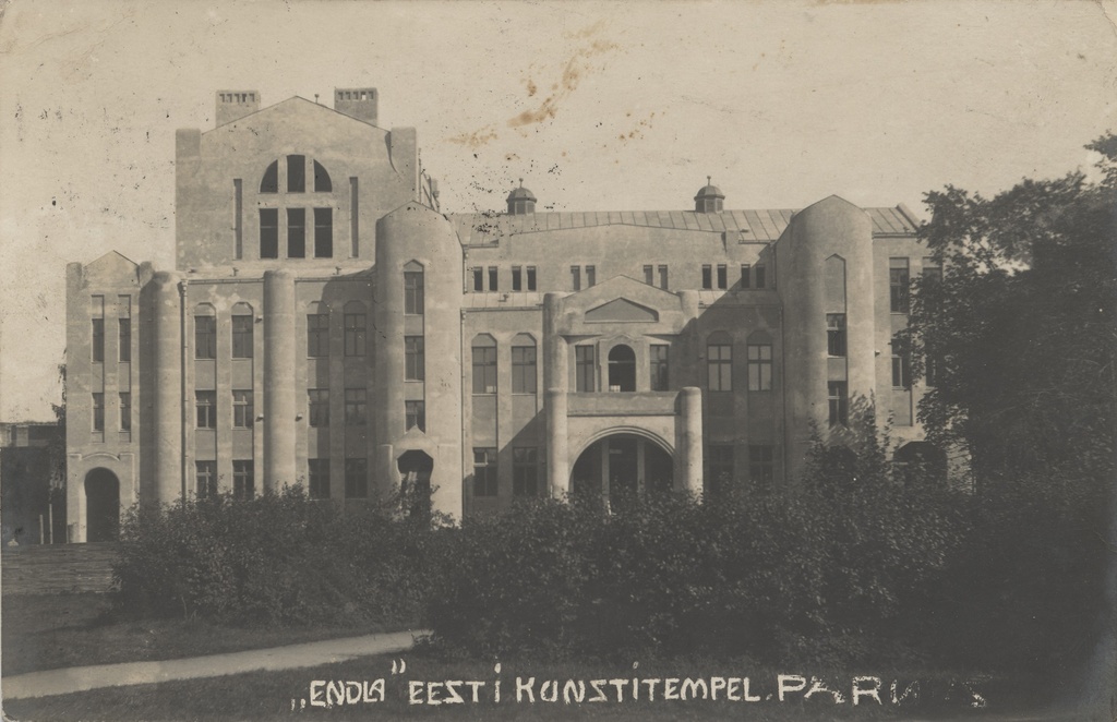 Endlaa :Estonian templePärnuss