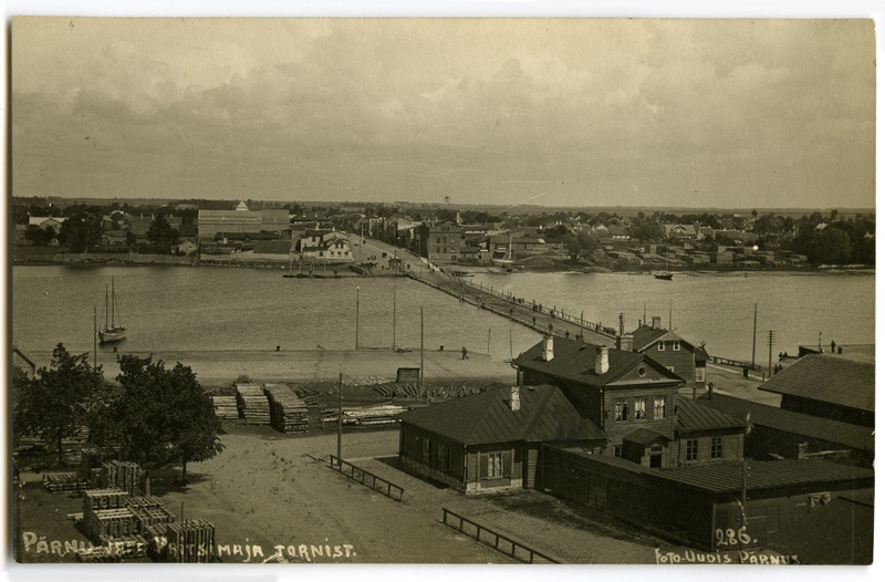 View from the sprayhouse tower on the Pärnu River