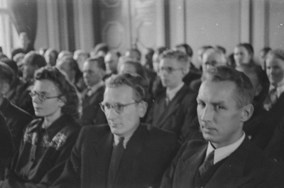 ENSV Teaduste Akadeemia sessioon Teaduste Akadeemia saalis (Sakala 35) 20.10.1948 a. Esireas Ristok ja Sillaots  similar photo