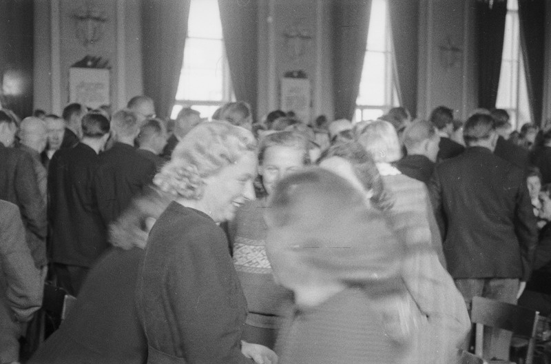 ENSV Teaduste Akadeemia sessioon Teaduste Akadeemia saalis (Sakala 35) 20.10.1948 a. Vaheaeg