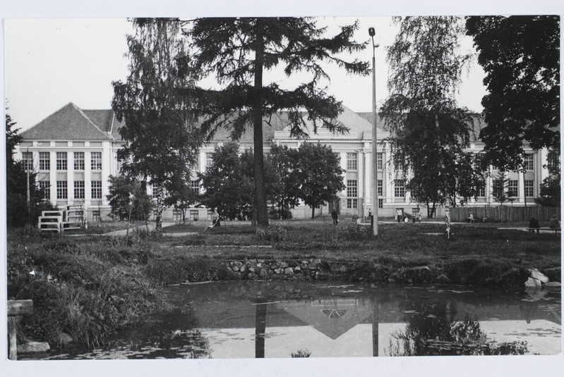 Tartu, Vanemuise 46.