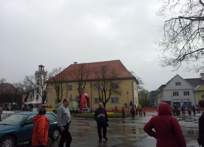 Kuressaare Raekoda, eestvaade rephoto