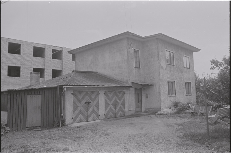 Tartu, Nõva 4a, ehitatud 1965. aastal