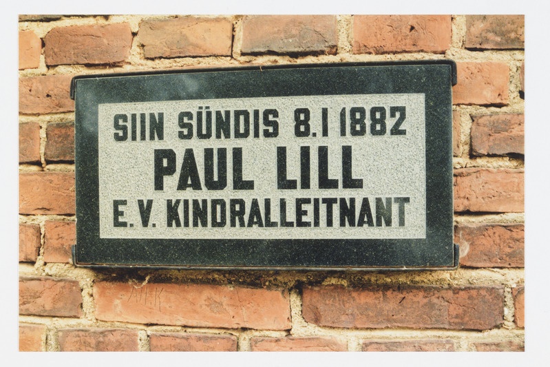 Mälestustahvel Paul Lill`e sünnikohas