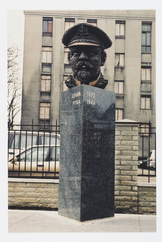 Johan Pitka mälestussammas