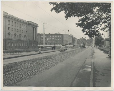 Pärnu maantee  similar photo
