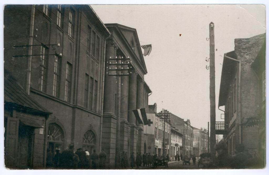 Valga. Central Street