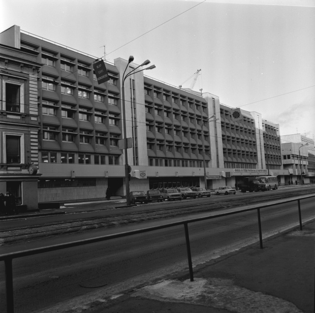 "olympic premiere Tallinn". New building at the beginning of the Narva highway.