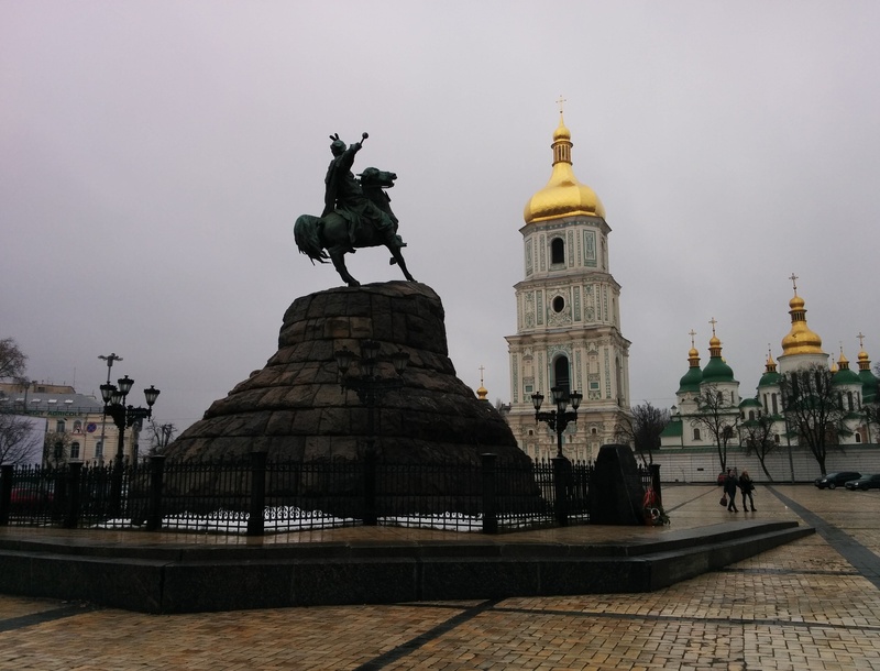 The Council of Ministers of the Estonian Soviet Union on a collective excursion of the Government in Kiev. Group picture: right 8. V. Simm. rephoto
