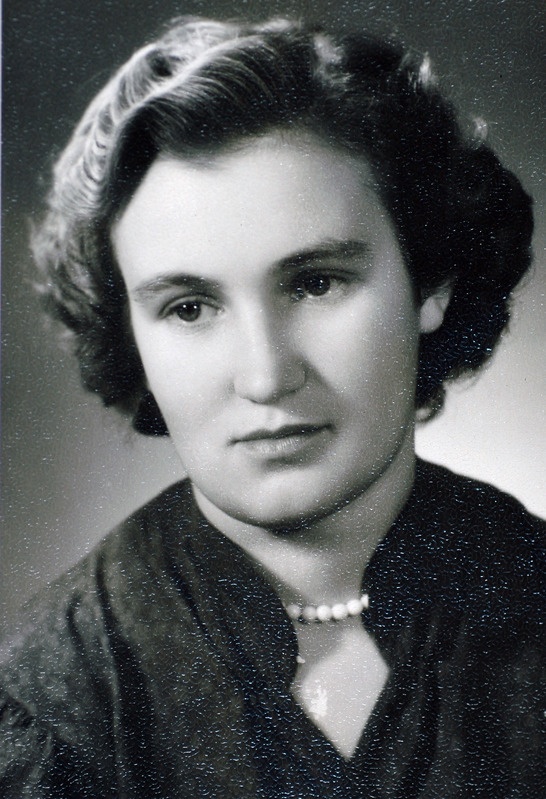 Helga Tomson