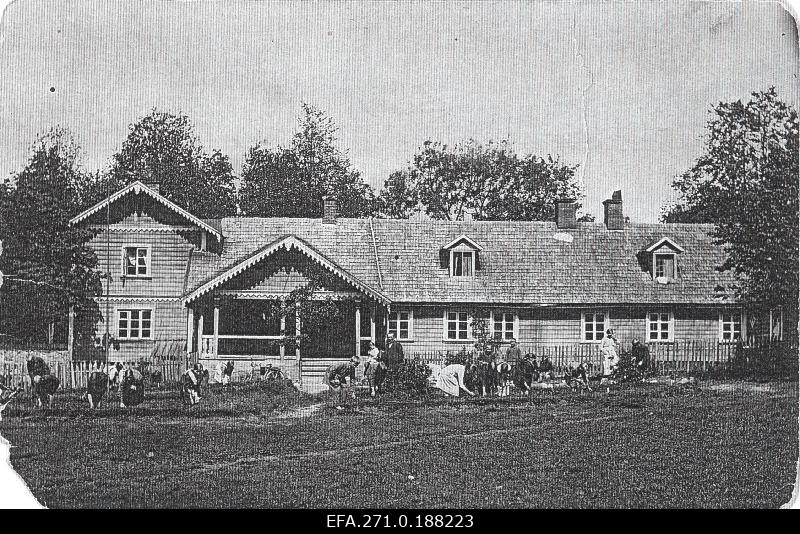 Vastse-Roosa koolimaja