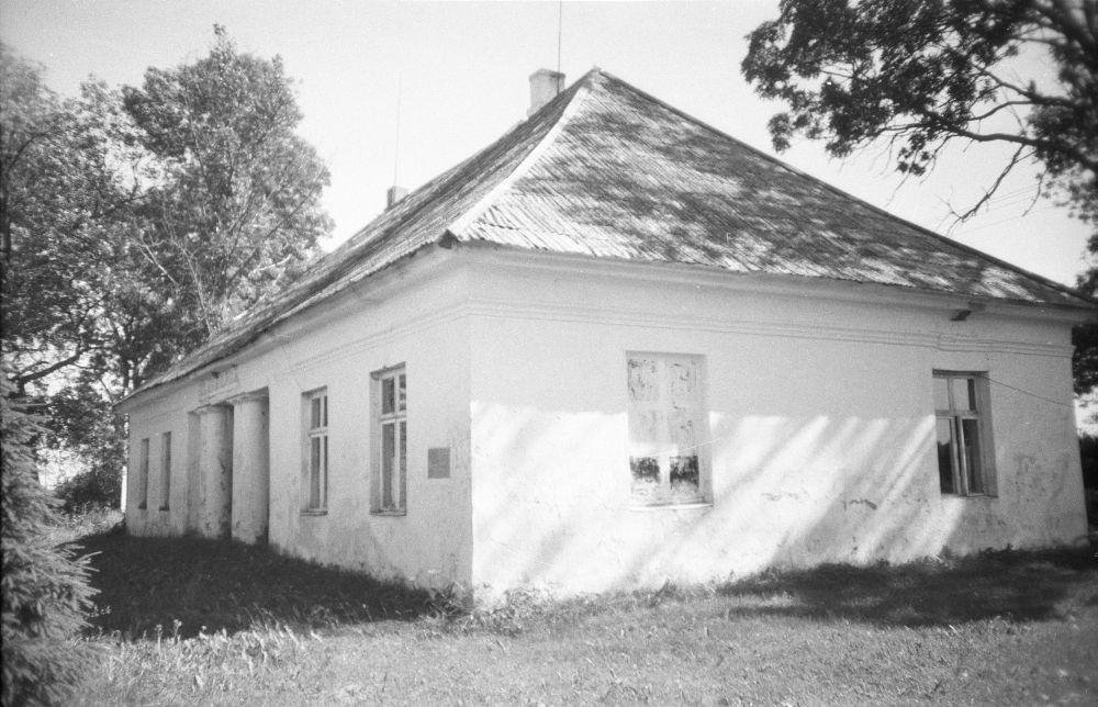 Jädivere Post Station