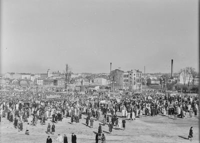Tallinn. Lenini ausamba avamine Võidualleel (pildistatud Ajaloomuuseumi aknast)  duplicate photo