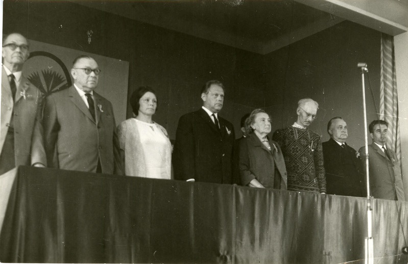 SÜG-i esimene vilistlaste kokkutulek 1968: vaade presiidiumile.
