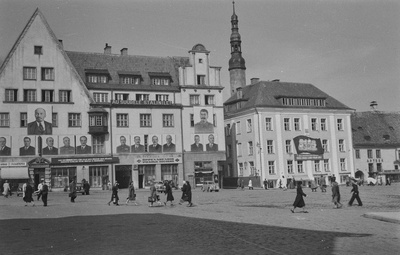 Tallinn, Raekoja plats dekoreeritud 1. mai puhul  similar photo