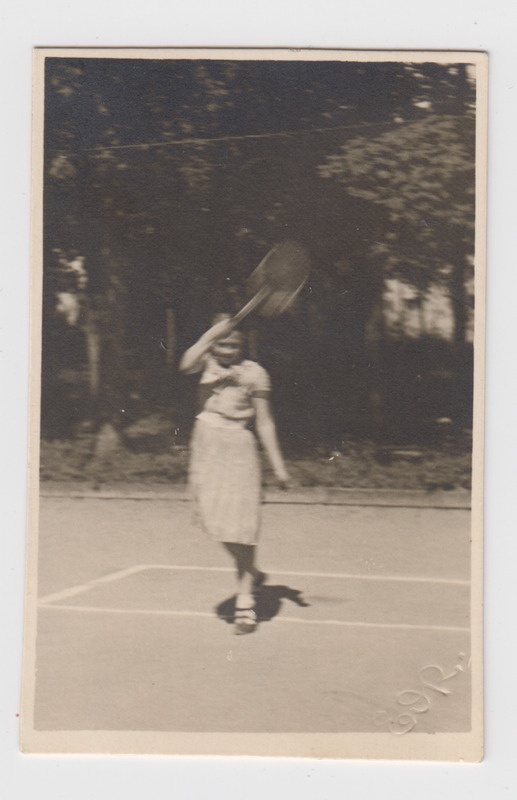 Larissa Podekrat, Põltsamaa tenniseväljak
