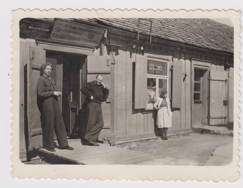 Raadioremonttöökoda, Põltsamaa Tarbijate Kooperatiivi Tööstuskombinaat, Jõgeva mnt, Meinhard Saidermaa, Põltsamaa kellassepp