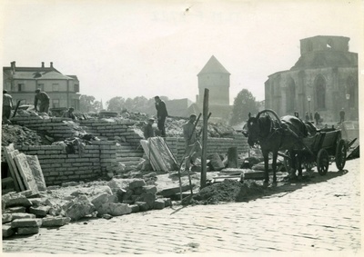 Tallinn, treppide ehitamine Harju ja Niguliste tänava nurgal.  duplicate photo
