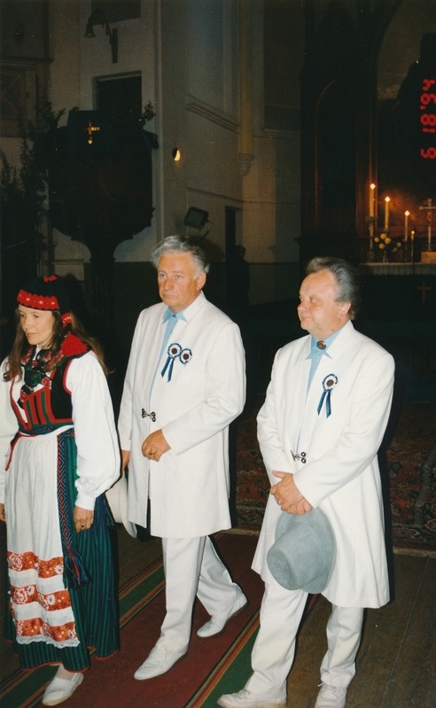 Tartu juubelilaulupidu. Laulupeoliste jumalateenistus Peetri kirikus. 
Lennart Jõela, Ants Üleoja.
Tartu, 1994.