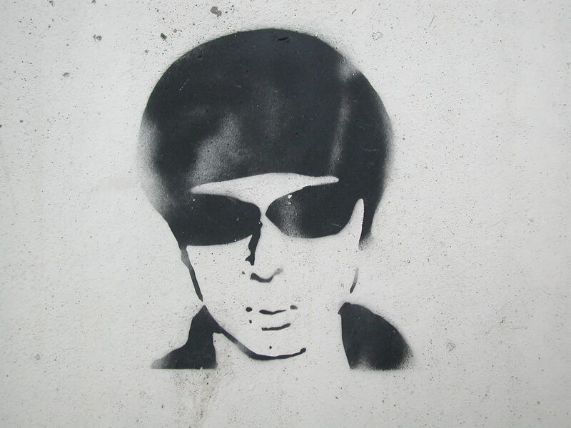 Digifoto. Grafiti avalikus linnaruumis. Tartu, 2004.