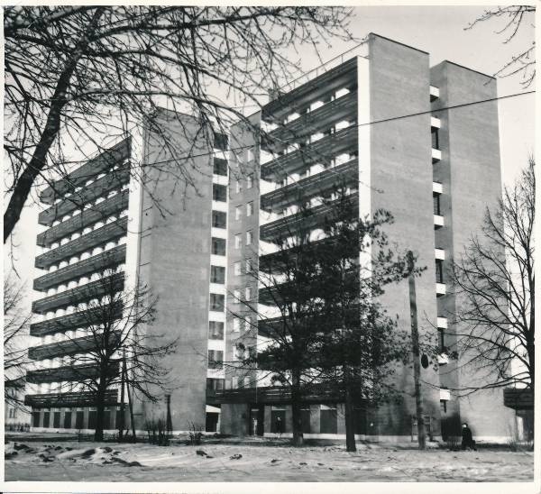 Tartu ülikooli ühiselamu, Leningradi mnt 25. 1972