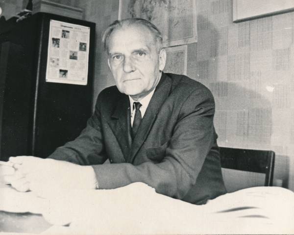 Portreefoto. Leonhard Illison, Eesti NSV Ülemnõukogu ja NSV Liidu Ülemnõukogu saadik.