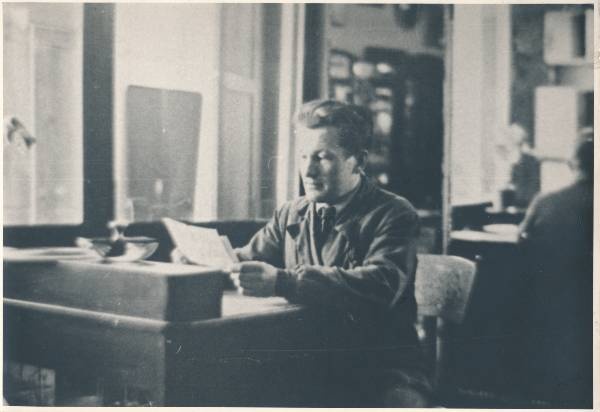 Portreefoto. Elmar Gutves, Tartu Töölismuusika Ühingu juhatuse liige ja kirjatoimetaja. 1940.a.