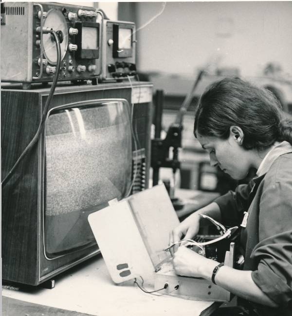 Vaated Ungarist. Foto on kingitud Tartu delegatsioonile, kes osales sõpruslinna Veszprémi vabastamise 30. aastapäeva pidustustel.