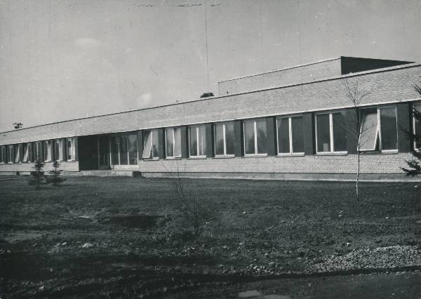 Tartu Ülikool. ENSV TA Füüsika Instituudi B korpus. 1976.a.